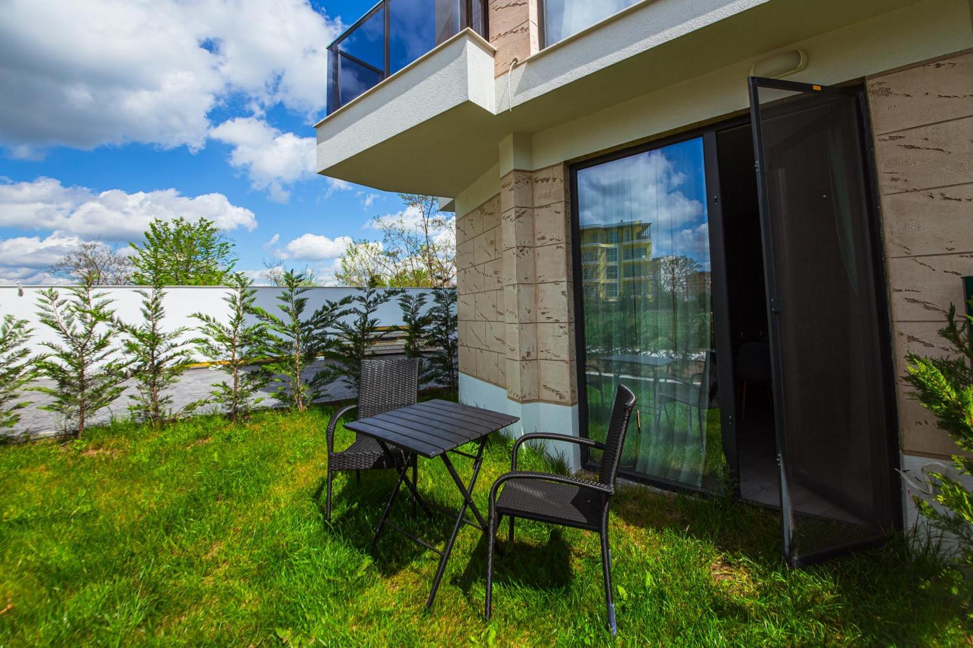 Athmospherevillaema Apartments Kranevo Extérieur photo